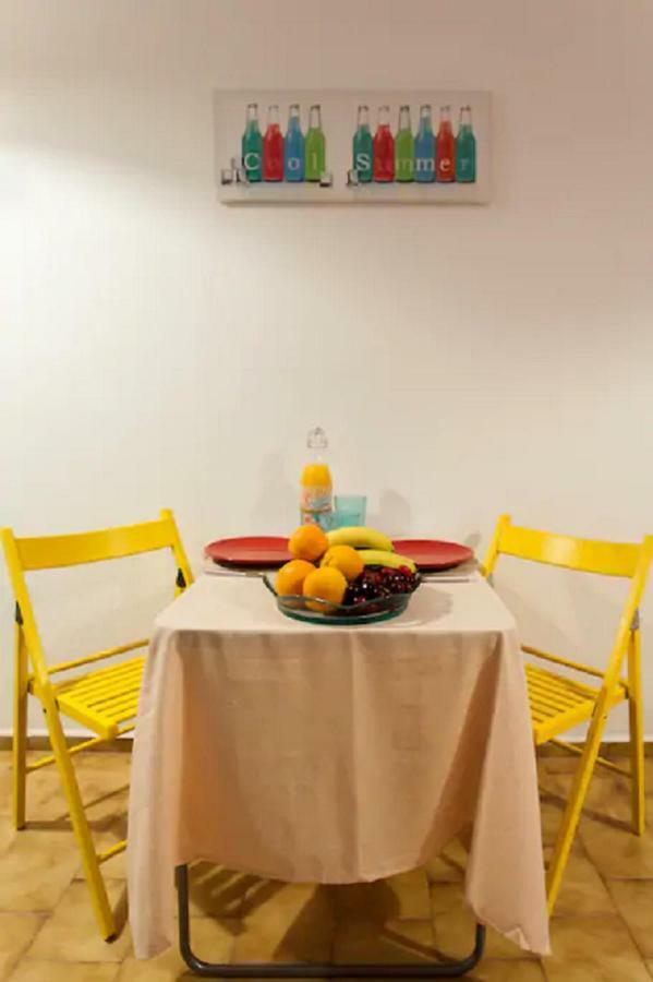For Couples Near Downtown Appartement